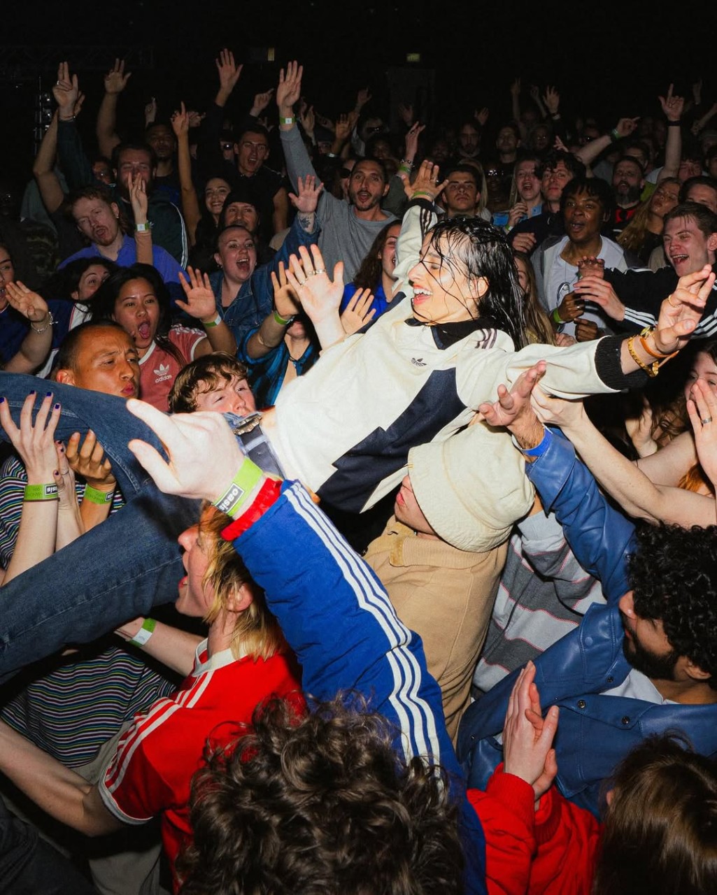 Il dietro le quinte dello spot Adidas Oasis