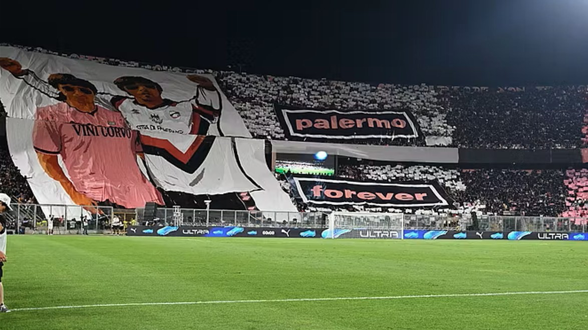 Video - Palermo-Manchester City: la Curva Nord omaggia gli Oasis con Live forever
